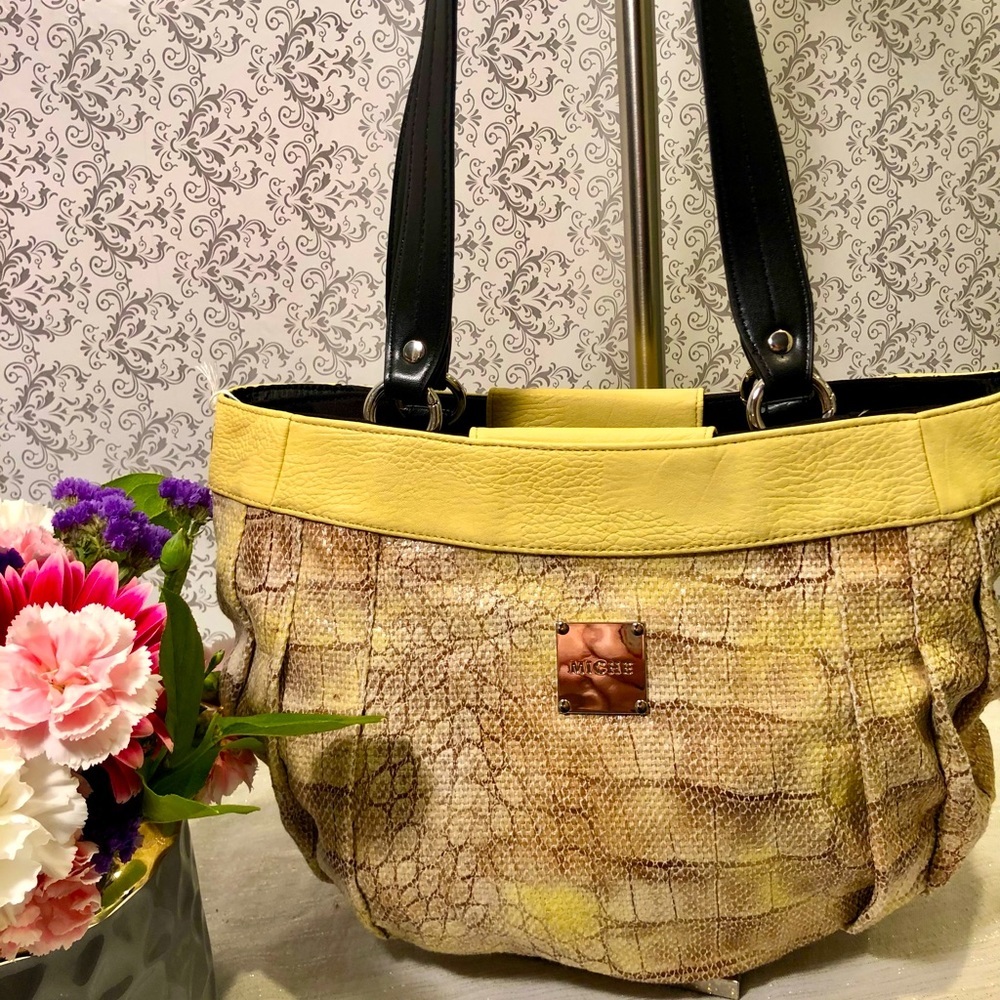 Miche Paula Demi shell.